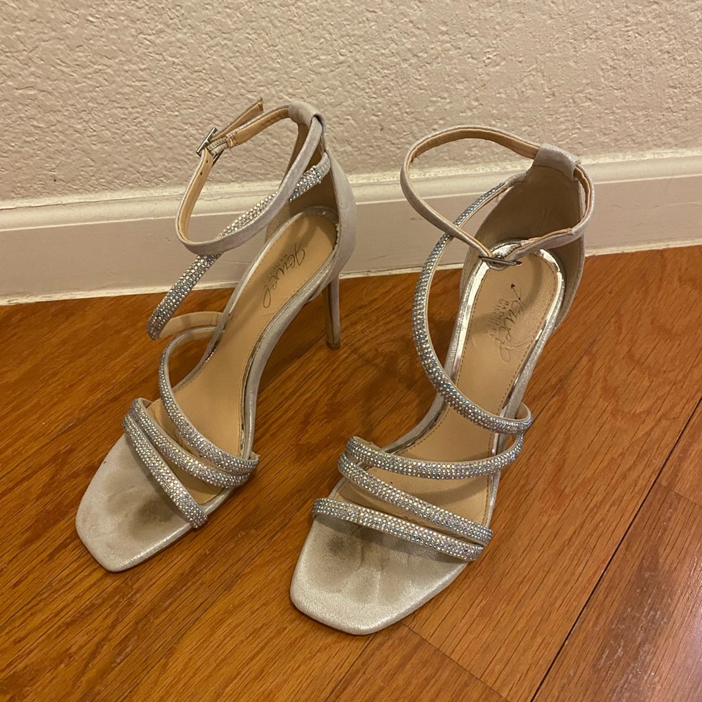 Badgley Mischka silver heels
